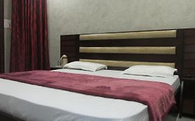 Hotel Silk Haldwani